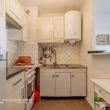 T2 A Avec Balcon Et Parking, A Deux Pas De La ! - Fr-1-324a-65 Apartamento *