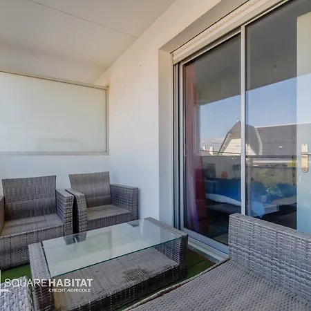 Apartamento T2 A Avec Balcon Et Parking, A Deux Pas De La ! - Fr-1-324a-65 *